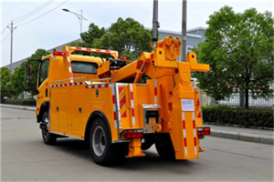 南木林高速路拖车费